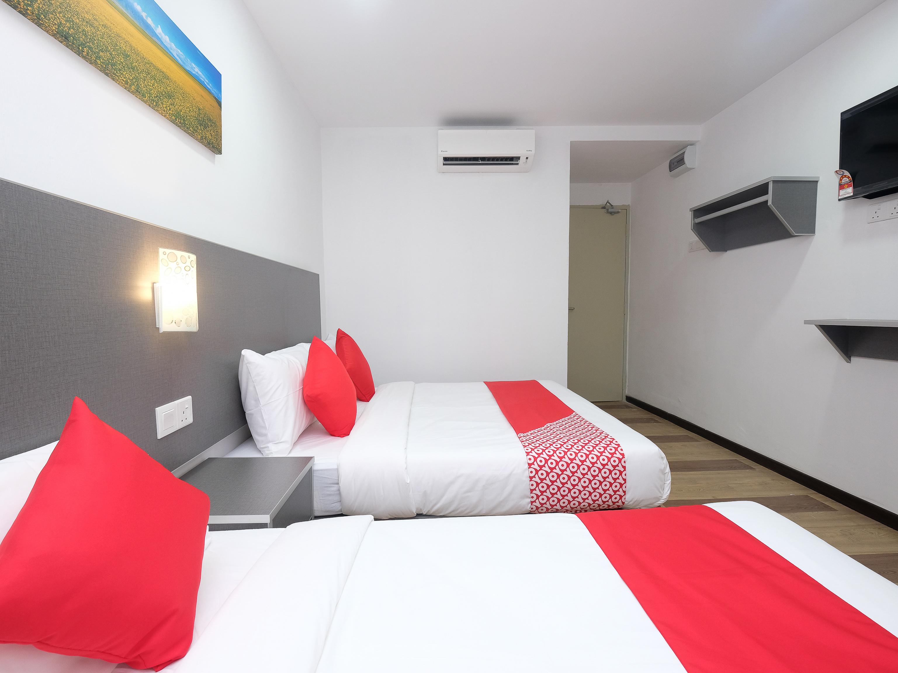 Oyo 44043 First Garden Hotel Kuantan Eksteriør billede