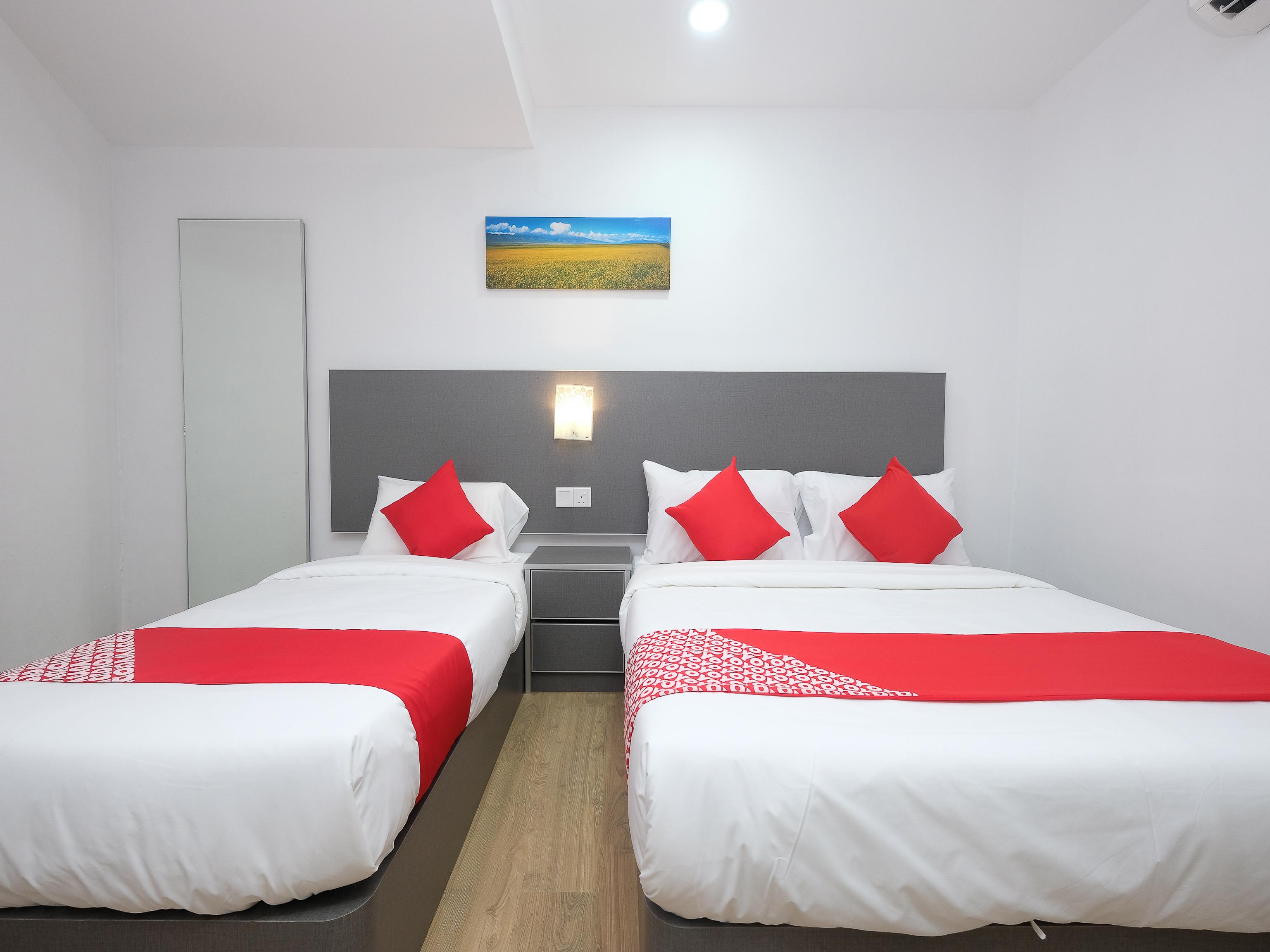 Oyo 44043 First Garden Hotel Kuantan Eksteriør billede