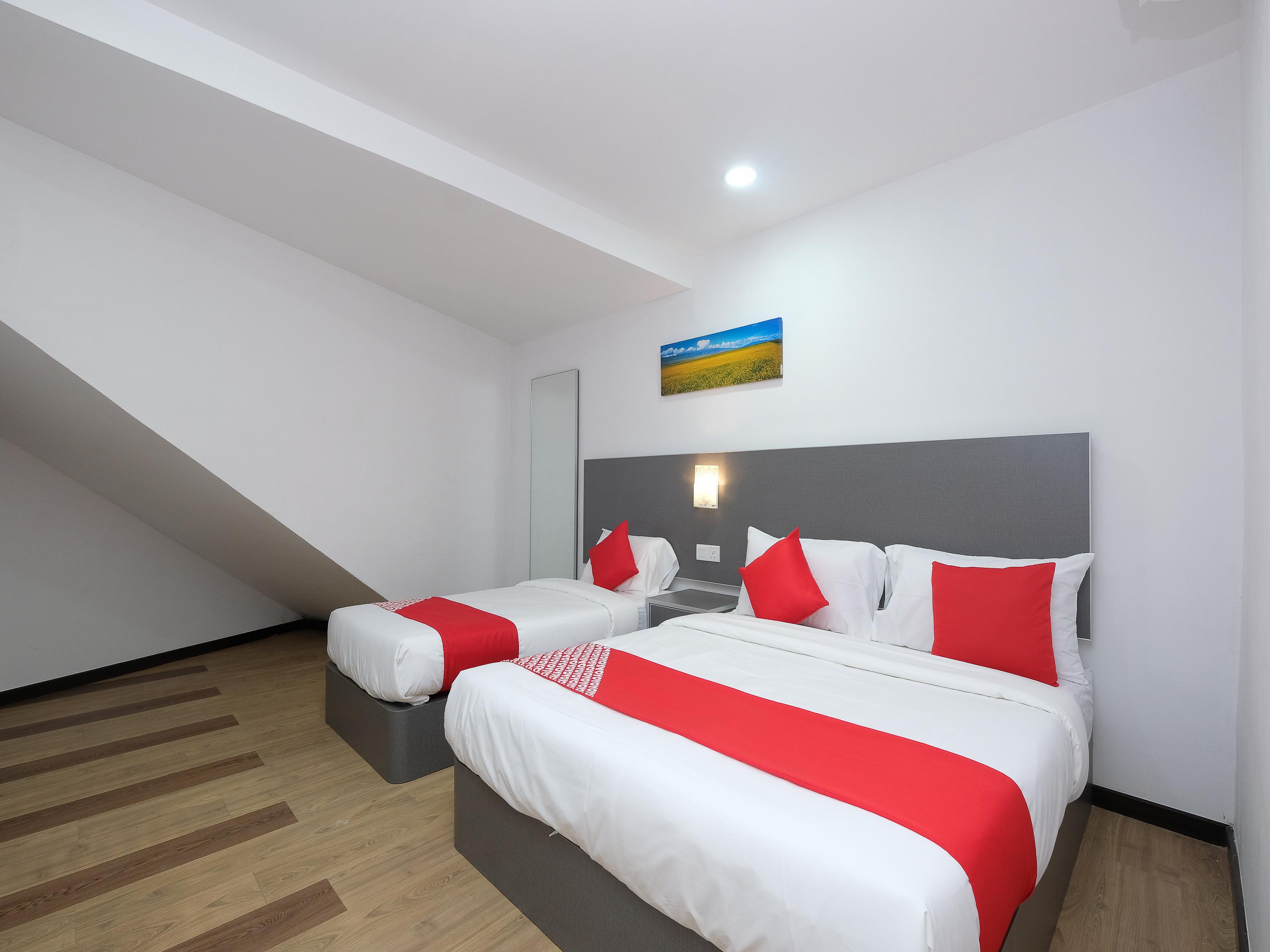 Oyo 44043 First Garden Hotel Kuantan Eksteriør billede