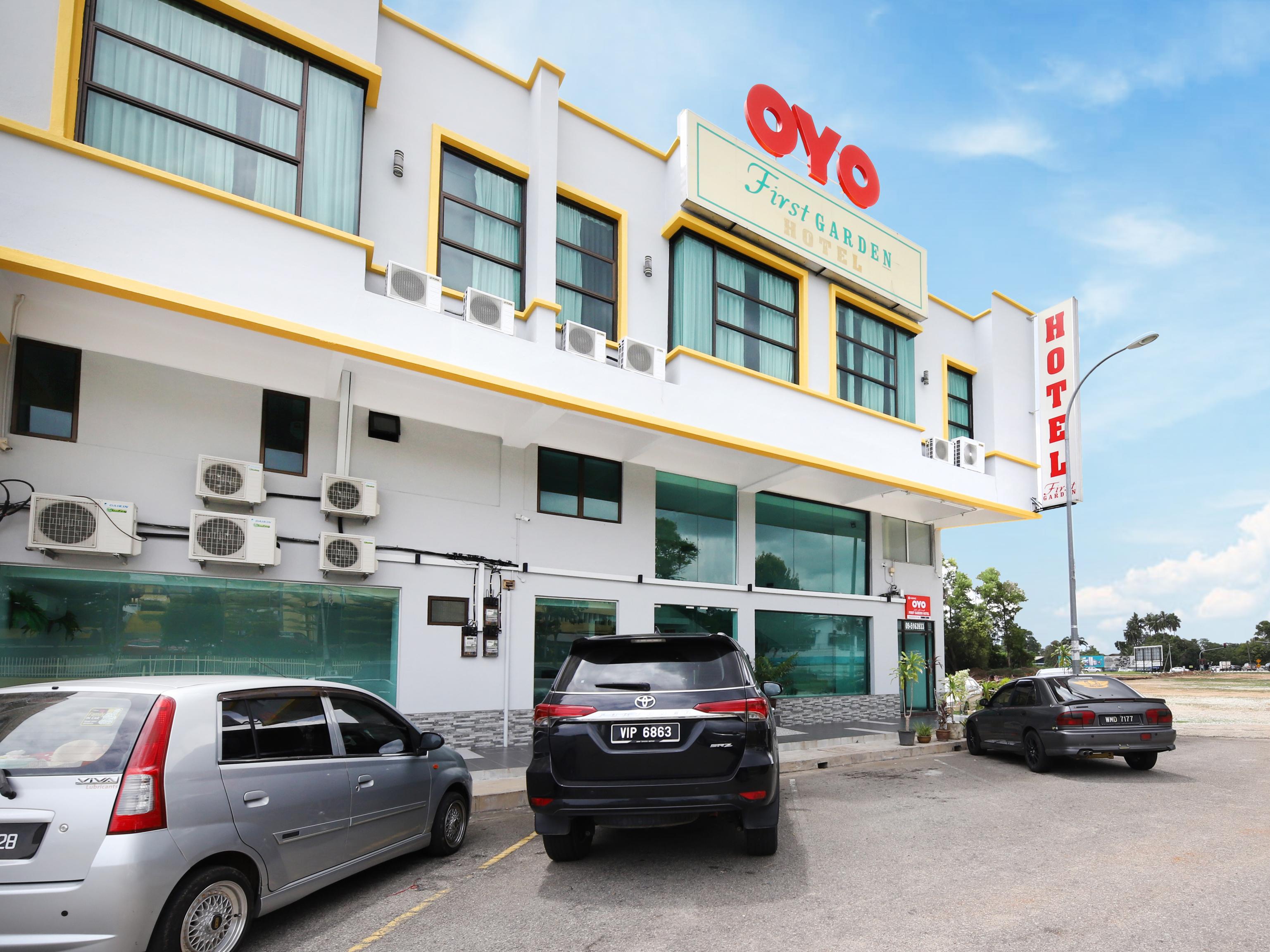Oyo 44043 First Garden Hotel Kuantan Eksteriør billede