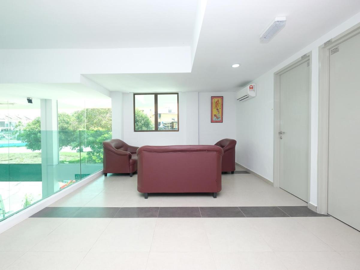 Oyo 44043 First Garden Hotel Kuantan Eksteriør billede